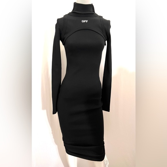 Off-White
Stamped Logo Turtleneck Midi-Dress - Picture 3 of 9